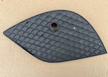 MERCEDES C-KLASA 205 W205 ATRAPA KRATKA ZDERZAKA LEWA  A2058855901