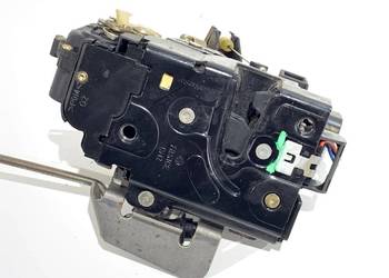 ZAMEK DRZWI LEWY PRZÓD AUDI A4 B6 Sedan/Limuzyna 4B1837015G 00-05