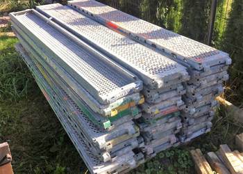 Rusztowanie elewacyjne 50,35 używane 6,14x8,2 m Podest stalowy 3,07 m