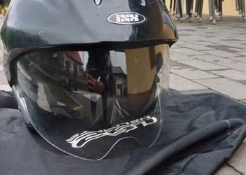 Kask na motor z ixs