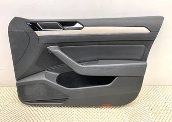 BOCZEK DRZWI PRAWY PRZÓD VW PASSAT B8 Kombi TAPICERKA