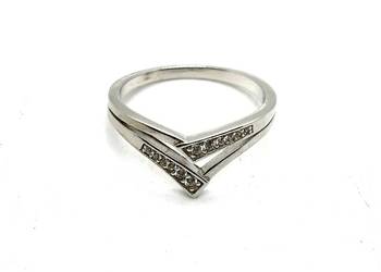 Nowy Srebrny Rodowany Pierścionek Próby 925 2,93g Rozmiar 20 Cyrkonie