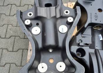 Wspornik case Qantum New Holland TN 87611195