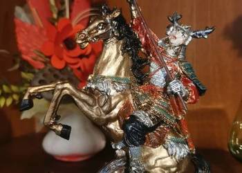 Figurka Samuraja na koniu