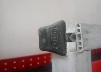 Stojak  aluminiowy na szyby/okna blaty do busa Hegla