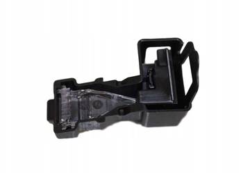 VOLVO V70 XC70 lampka podswietlenia drzwi lewa OE 31403123