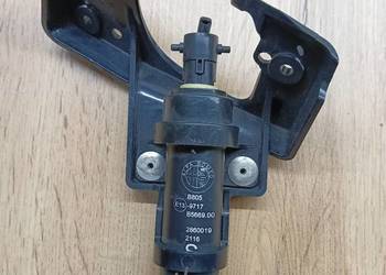 ALFA ROMEO GIULIA SPRYSKIWACZ LAMPY LEWY