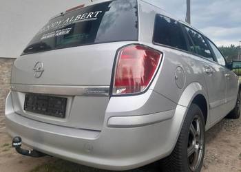 Opel Astra H 1.6 benzyna 105km 2005r. z de kombi 185tys.km 1 właścicielka w