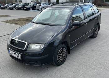Skoda Fabia 1.9 Tdi HAK, klima, czujniki parkowania, podgrzewane fotel