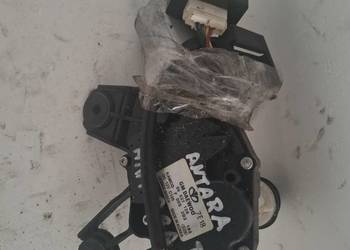 OPEL ANTARA silniczek wycieraczek tył