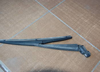 TOYOTA RAV4 II 00-05 RAMIĘ WYCIERACZKI TYŁ