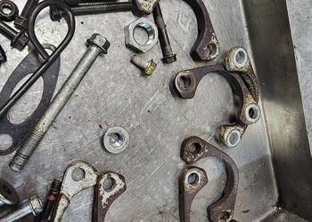 Kawasaki ZZR 1200 uchwyty mocowania wydechu kolektorów półksiężyce zzr1200