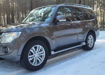 MITSUBISHI PAJERO POLSKI SALON