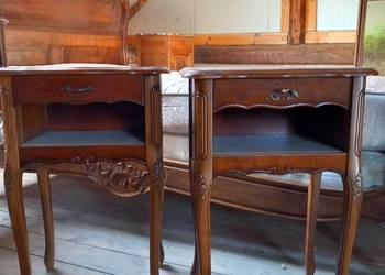 Piękne  2 stoliki nocne z Francji wys 67 cm szer 44 cm