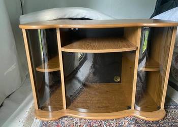 Stolik pod telewizor