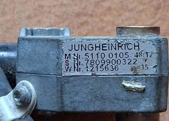 Sprzedam dźwignie rozdzielacza do wózka widłowego firmy JUNGHEINRICH