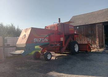 Kombajn Zbożowy Bizon Z056 Kombajn Zbożowy Bizon Z056