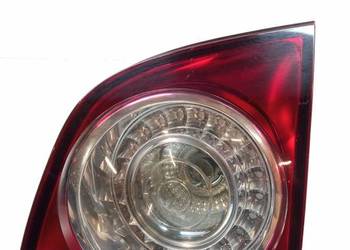 LAMPA TYŁ W KLAPĘ PRAWA EUROPA PLUS  5M0945094H VW Volkswagen Golf V