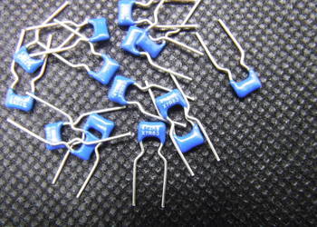 Kondensator 473K  X7R63 wymiar 2x5 mm