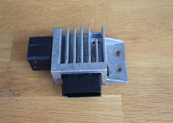 Modół świec żarowych 271203982R-B Renault Nissan