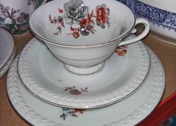 Filiżanka z talerzykiem  Carl Tielsch.  C. T. Altwasser. 1927 r. Filiżanka z talerzykiem  Carl Tielsch.  C. T. Altwasser. 1927 r.