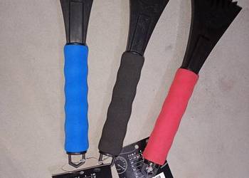 skrobaczka skrobak drapaczka samochodowa do lodu na mróz KiK