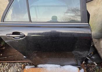 Drzwi prawy tył prawe Toyota avensis t25 polift