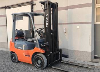 Wózek Toyota BT FGF18 1.8T Triplex 5.2M Wolny Skok Przesuw Silnik 4Y