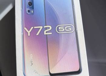Smartfon Vivo Y72 5G 8/128