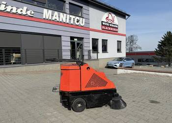 Zamiatarka/szorowarka HAKO Hamster-1050