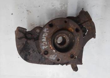 Fiat Panda 1,1 1,2 piasta zwrotnica prawa ABS