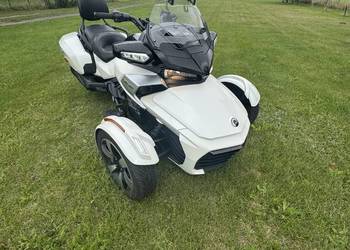 Can am Spyder F3