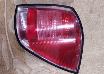 Lampa prawa tył Opel Astra H kombi