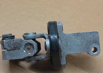 Krzyżak kolumny kierowniczej Mercedes W210 A2104600210