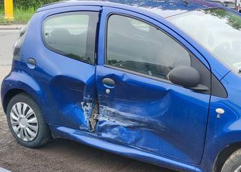 Drzwi, szyby, lusterko, klamki, boczki Citroen C1