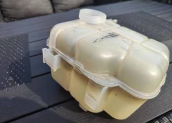 Zbiornik wyrównawczy płynu chłodzącego opel astra J