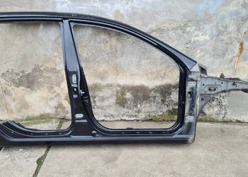 Hyundai I30 cw 1 prawy próg słupek podłużnica karoseria bok
