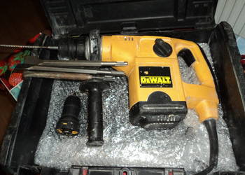 Dewalt d25404qs mlotowiert.udarowa 900 w 4.2 j z kuciem wierc.beton 32 mm.