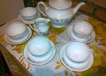 PORCELANA SERWIS DO KAWY "WAWEL"