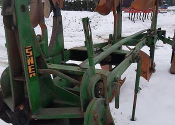 Pług firmy Gassner 2 sztuki 3 skibowe