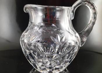 Kryształowy dzbanuszek na wodę