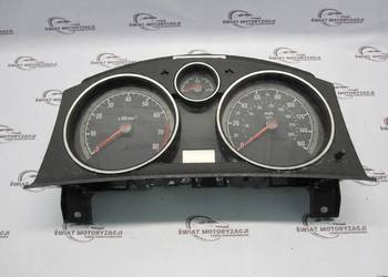 OPEL ZAFIRA B 12r licznik zegary 13309018 A2C53085860 ANGLIK