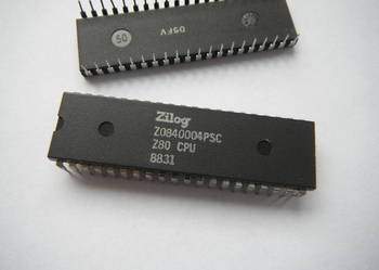 Zilog Z0840004PSC Procesor Z80 CPU N.O.S.