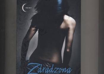 Zdradzona Naznaczona Wybrana Dom nocy Cast