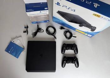 Konsola PS4 Slim 500GB + 2 oryginalne pady
