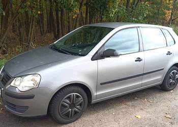 Volkswagen polo 5 - drzwi, zarej, ubezp, niski 136 tyś przebieg. Volkswagen polo 5 - drzwi, zarej, ubezp, niski 136 tyś przebieg.