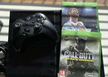 Xbox One 500GB + Pad + 2 Gry (FIFA 18, Call of Duty)