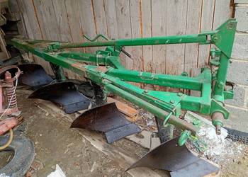 Pług czteroskibowy średni