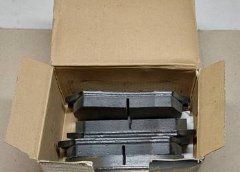 KLOCKI HAMULCOWE PRZÓD HONDA PRELUDE III 2,0 EX 16V 86-87