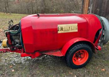 Opryskiwacz sadowniczy włoski 1600L